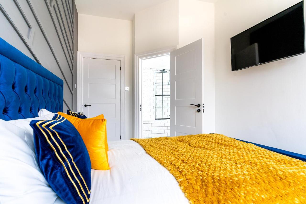 Cheerful 2 Bedroom Homely Apartment, Sleeps 6 Guest Comfy, 3X Double Bed, Parking, Free Wifi, Suitable For Business, Leisure Guest,Glasgow, Glasgow West End, Near City Centre Bagian luar foto